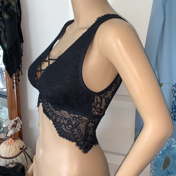 La Senza lace up padded backless black lace bra XS - Picture 2 of 12